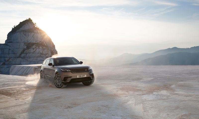 Range Rover Velar heeft Tesla-achtige details