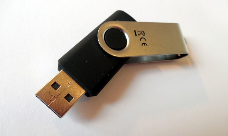 usb stick data lek datalek ICT