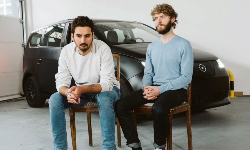 sono motors sion zonneauto elektrisch startup crowdfunding investeringen