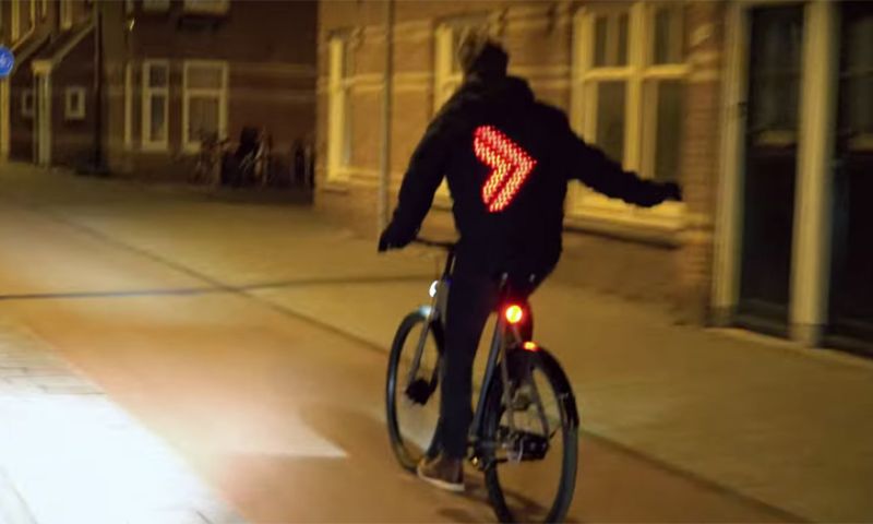 Deze 'bike gear' zag je in Bright TV