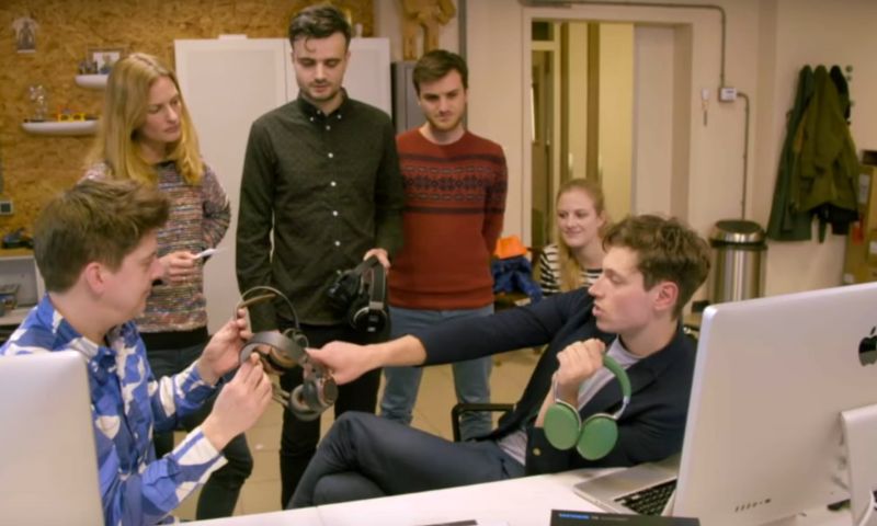 Bright TV terugkijken: exoskelet, robothand, koptelefoons