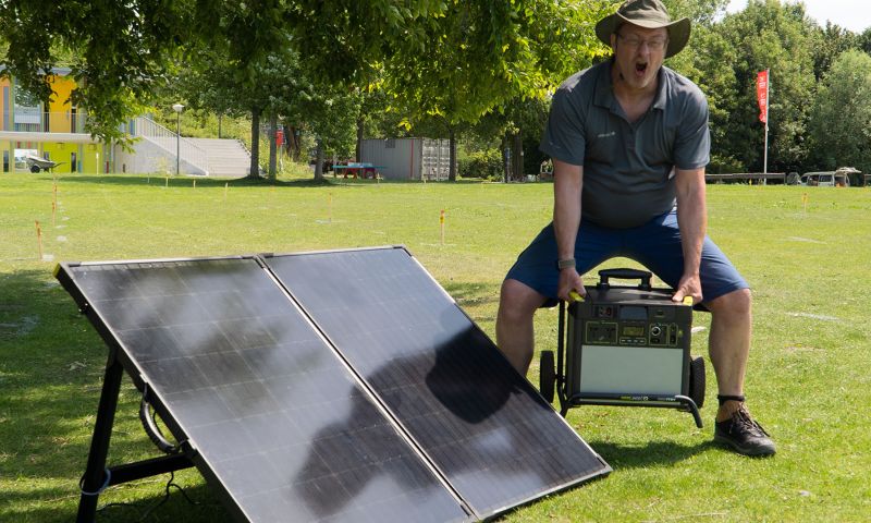 powerbank stopcontact kamperen camping kampeer powerbanks