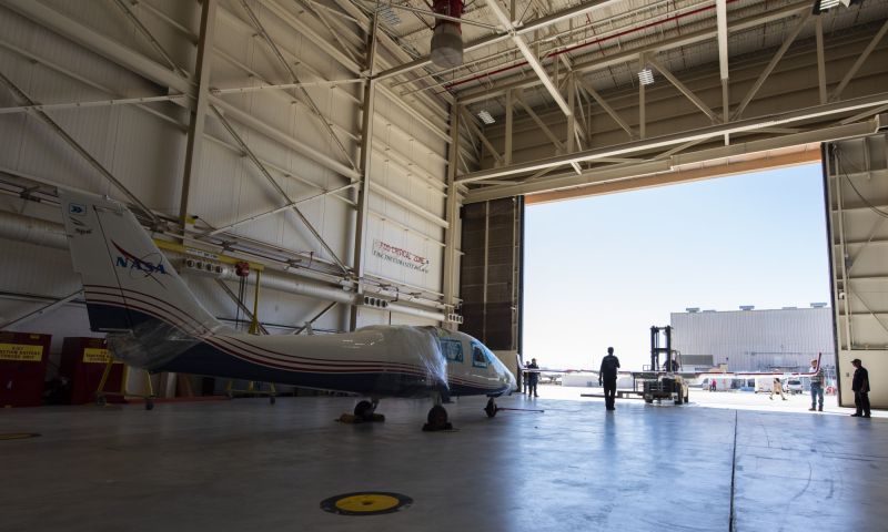NASA neemt eerste elektrische vliegtuig in ontvangst