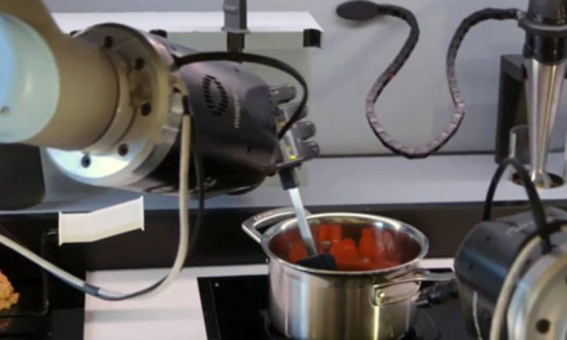 Geen zin om te koken? Deze robotkok doet 't voor je