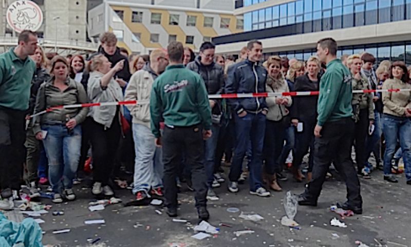 Van saaie wachtrij naar interactief feestje