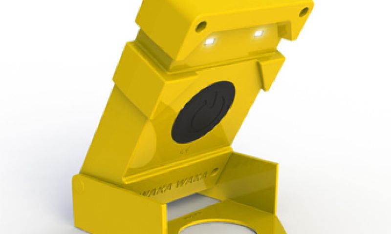 WakaWaka lamp nu ook voor je smartphone