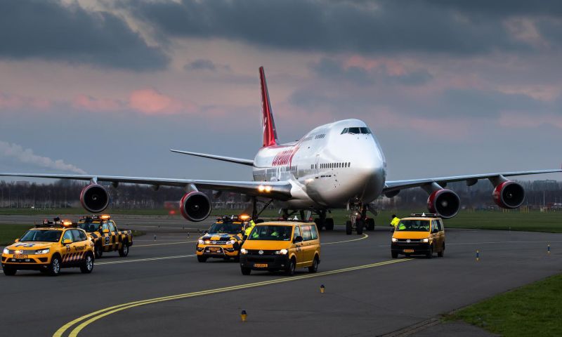 boeing 747 jumbojet tuin Haarlemmermeer schiphol badhoevedorp corendon hotel 