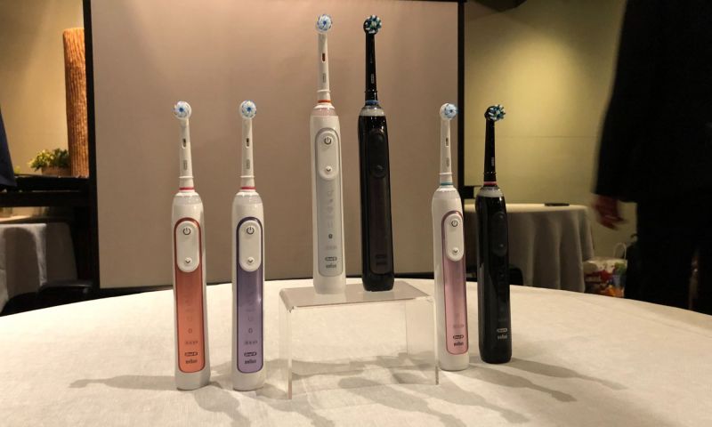 oral-b kondigt tandenborstel met ai aan