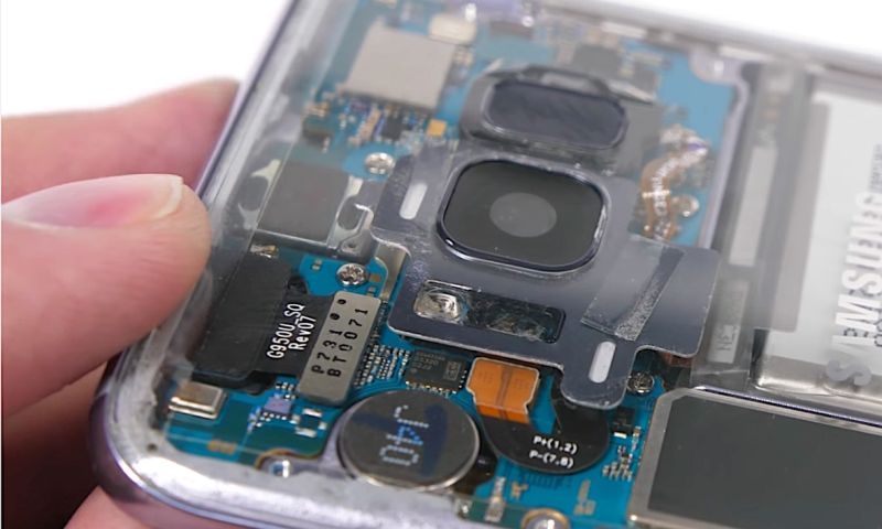 Video: zo maak je de Galaxy S8 doorzichtig