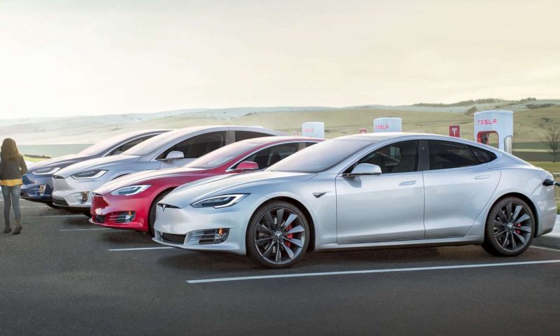 Tesla Superchargers sneller nederland opladen auto