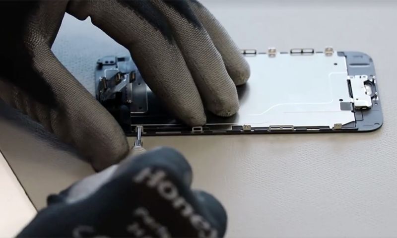 Video: zo wordt een refurbished telefoon gecheckt