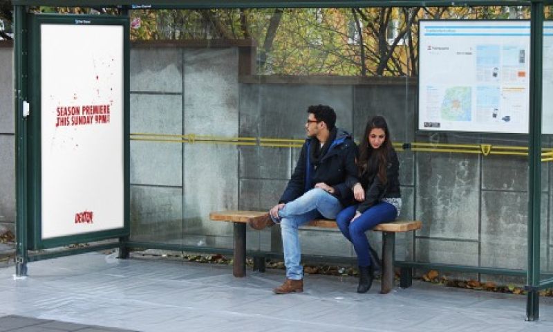 UPC gaat bushokjes voorzien van internet