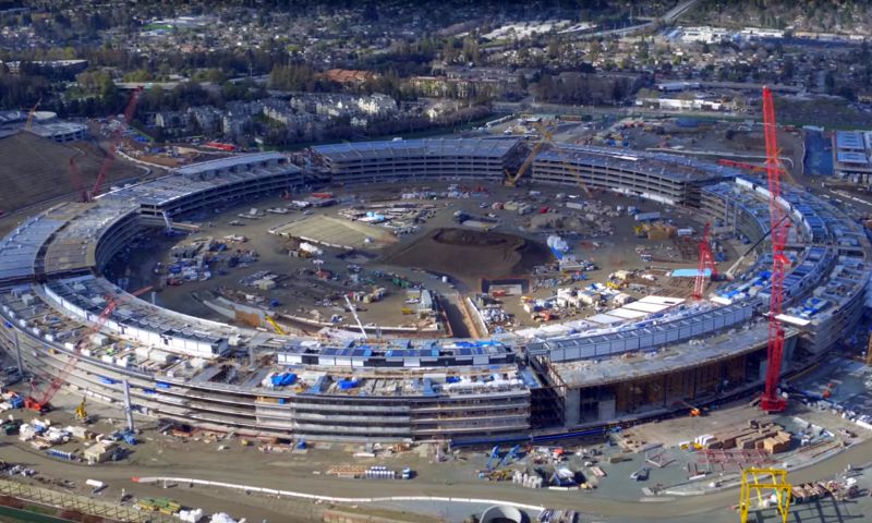 Video: drone toont Apple's mega-kantoor in aanbouw