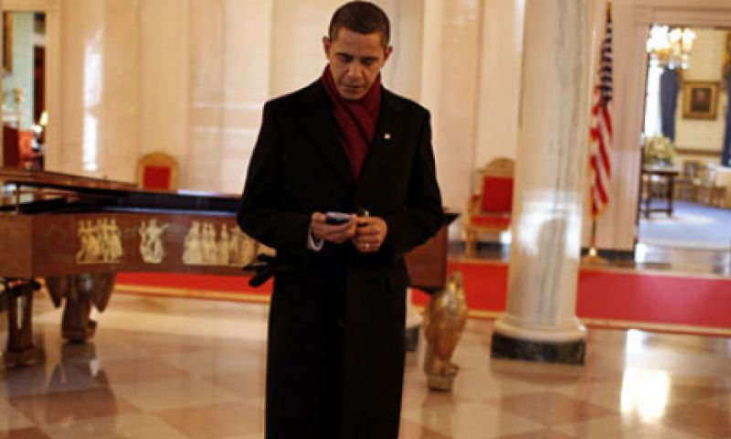 Obama baalt dat hij geen iPhone mag