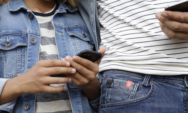 smartpocket jeans spijkerbroek garcia straling radygo radiatie smartphone mobieltje