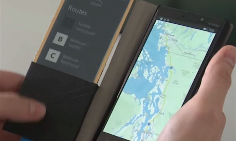 Microsoft-hoesje biedt extra en buigbaar smartphone-scherm