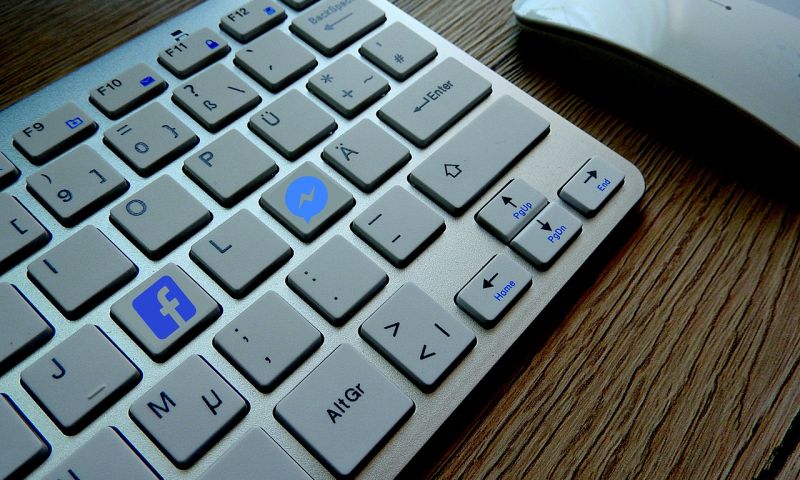 Facebook en Google pakken 20 procent reclamemarkt