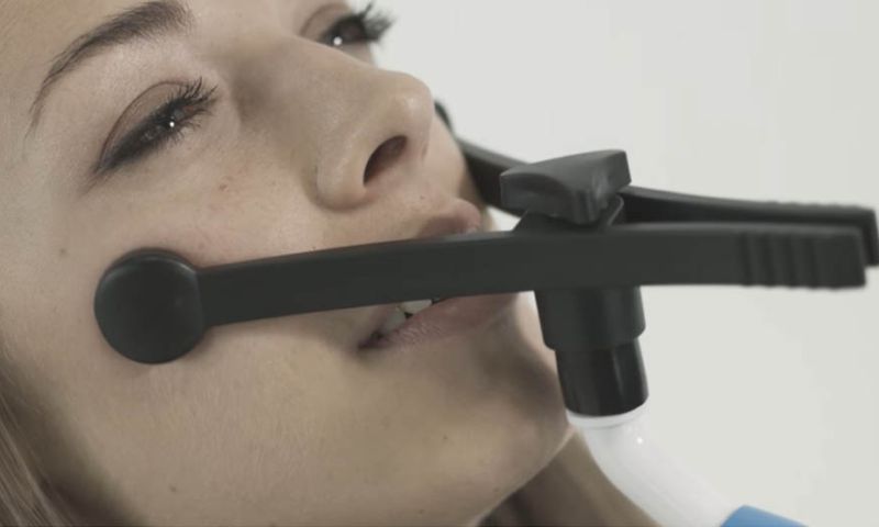 Deze gadget trilt stress en pijntjes weg