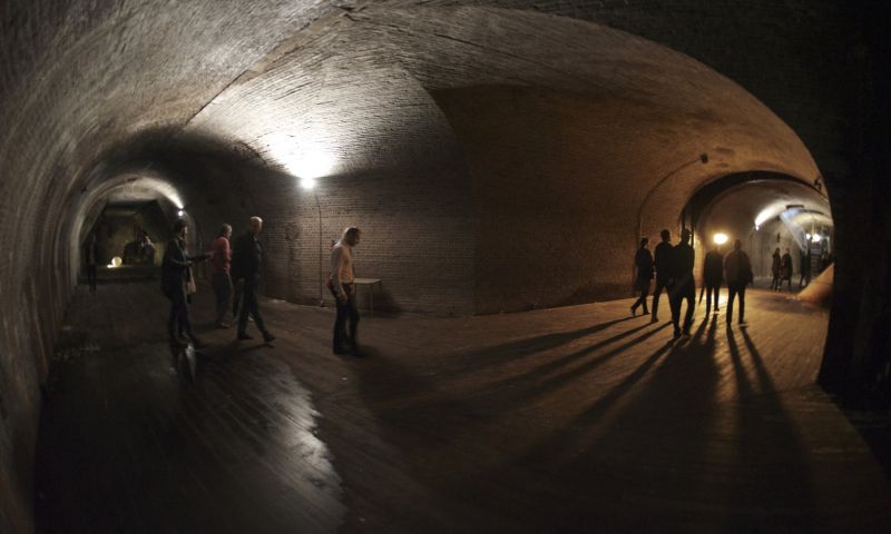 Spinvis fietst met je langs de ondergrondse geheimen van Rotterdam