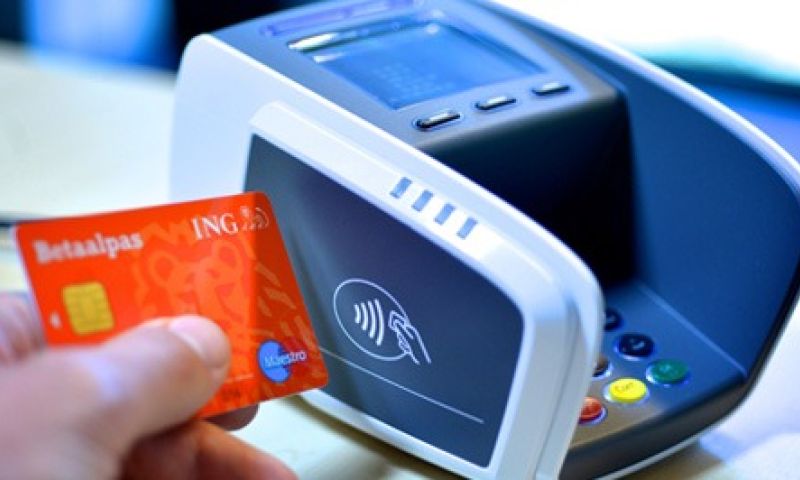 Gemiddeld 5,76 euro afgerekend met contactloos betalen