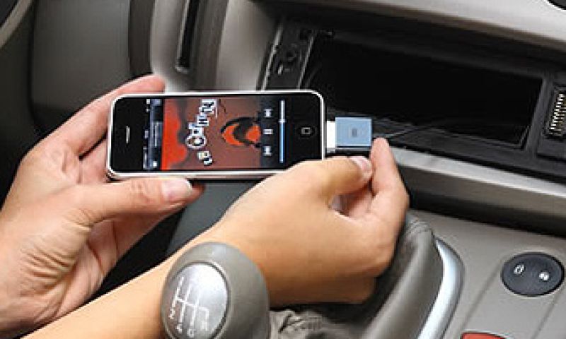 Parrots iPhone-autoradio ook in Nederland