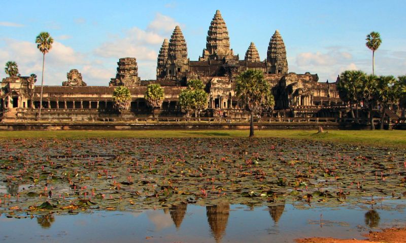 Helikopterlasers ontdekken verborgen steden in Cambodja