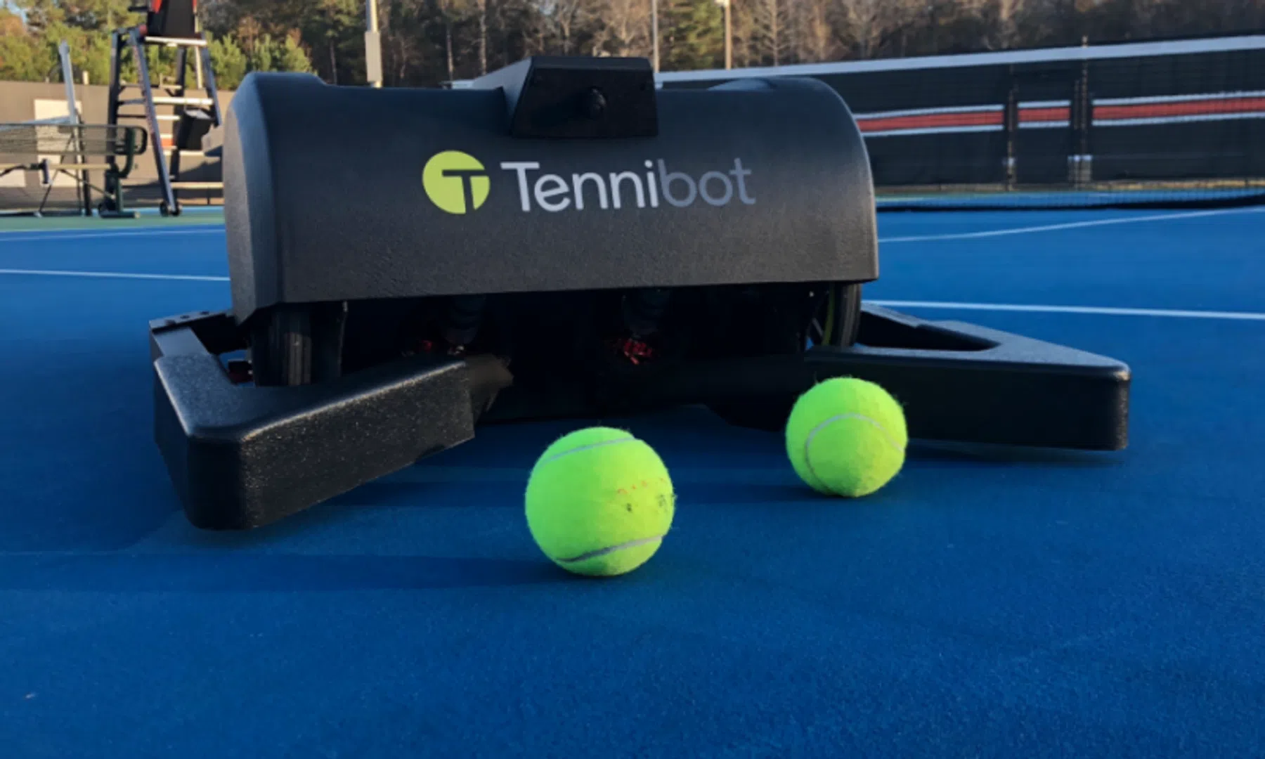 De ballen! Deze robot verzamelt ze voor jou