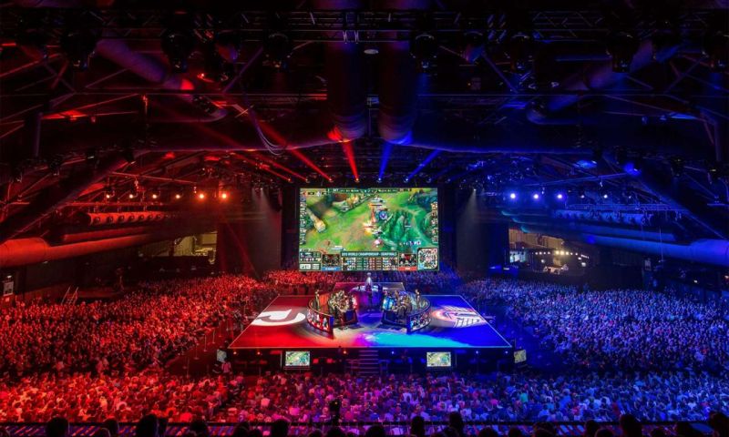 Eerste Nederlandse eSports-competitie ook op tv te zien
