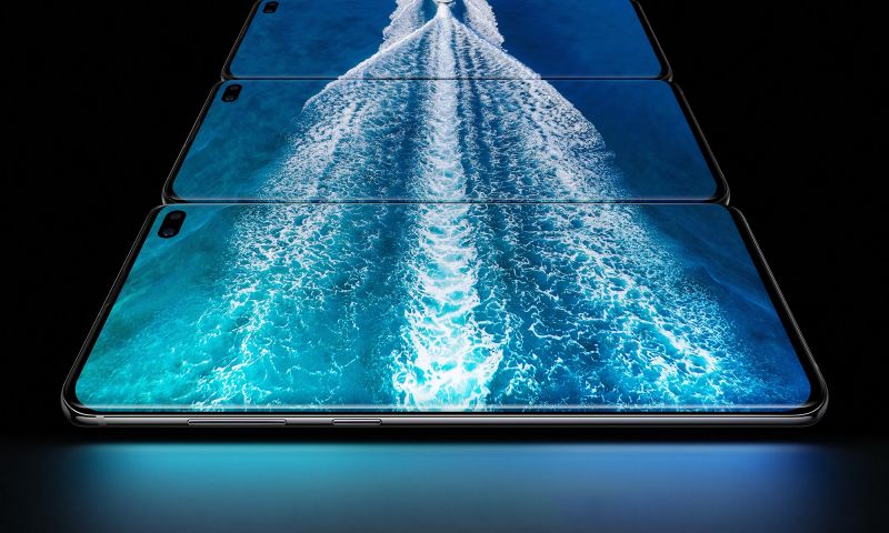 Samsung werkt aan telefoons met camera onder scherm