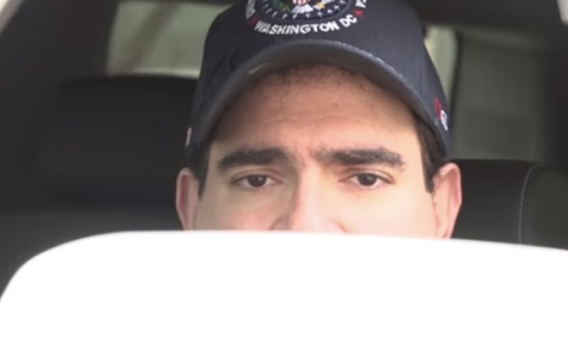 Irisscannen via de achteruitkijkspiegel