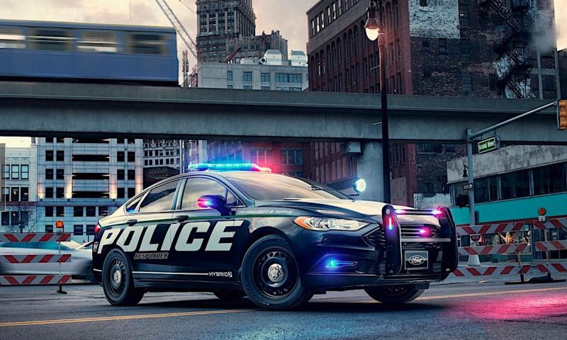 Ford maakt hybride achtervolgauto voor politie