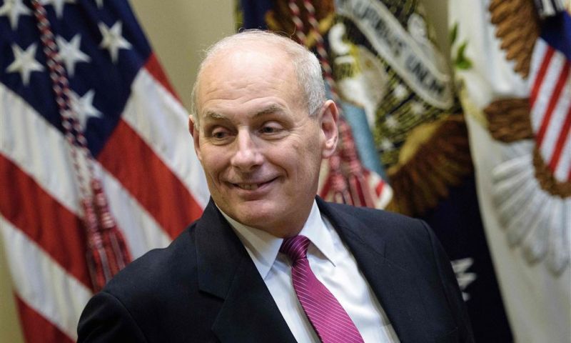 'Hackers konden in smartphone stafchef Witte Huis'