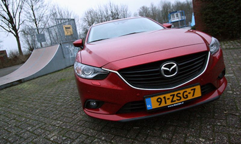 Duurtest Mazda 6 (slot): gretig beestje, slecht scherm