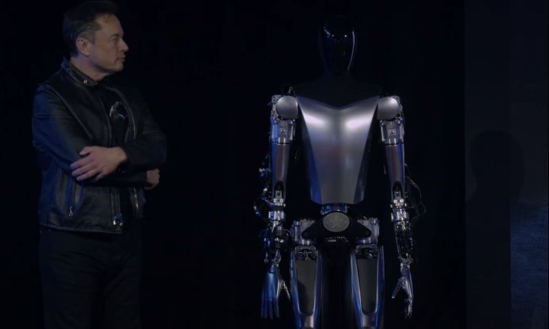 Tesla toont werkende versie mensachtige robot