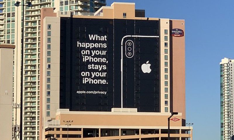 Apple pest concurrentie met reclame bij elektronicabeurs