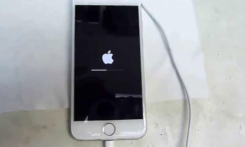 Apple lost probleem uitvallende iPhones 'grotendeels' op