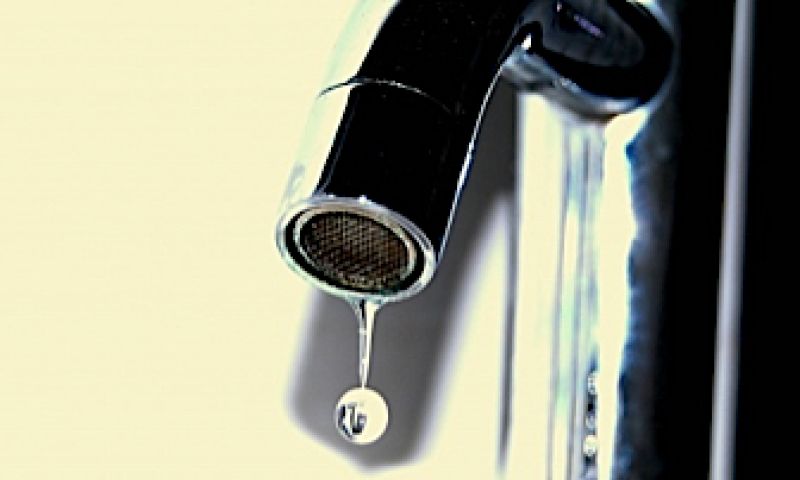 UPC knijpt bandbreedte in piekuren