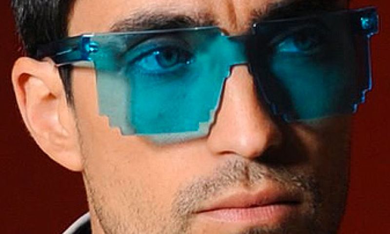 Tip voor de vrijmibo: 8bit zonnebril