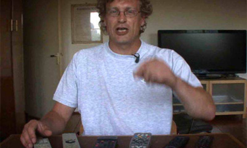 Uitpakparty: Logitech Harmony 1100