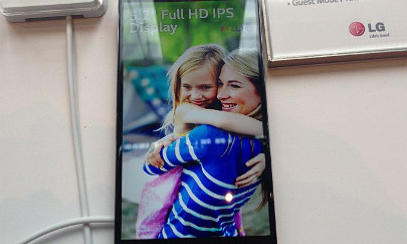 LG G2 heeft alle knoppen achterop