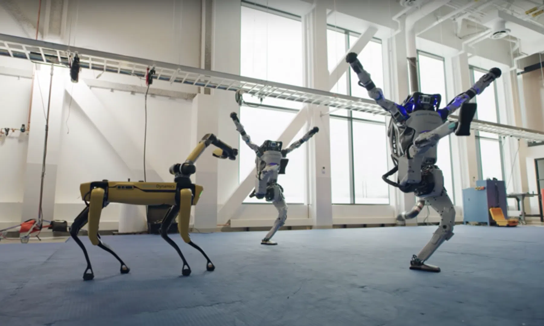 Hyundai neemt maker robothonden Boston Dynamics nu echt over