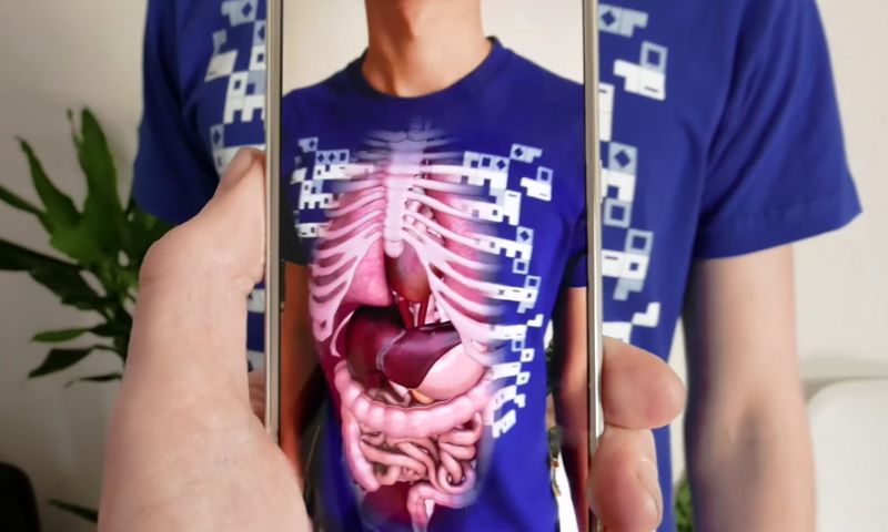 Video: neem een kijkje in het lichaam met Virtuali-tee