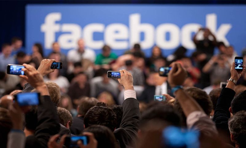 'Facebook praat met Hollywood over originele videoshows'