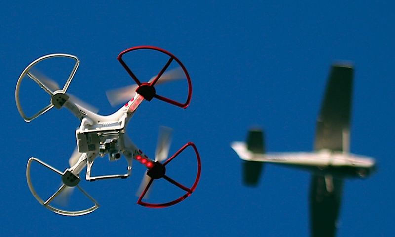 Drone botst op passagiersvliegtuig in Canada 