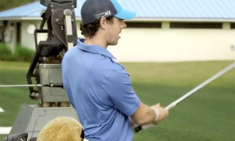 Golfer versus robot