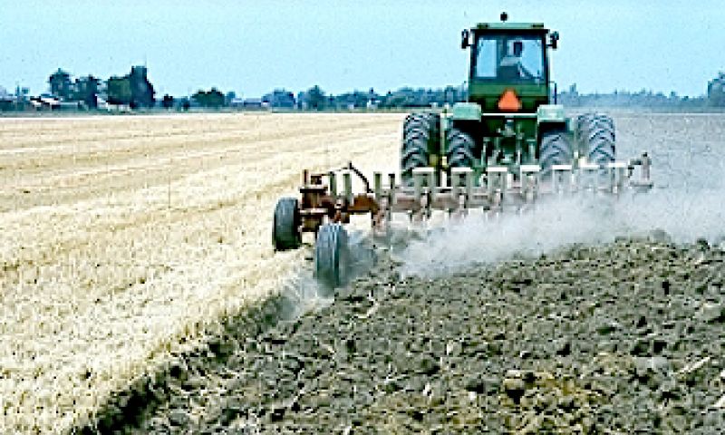 Boeren gebruiken uitlaatgassen als mest