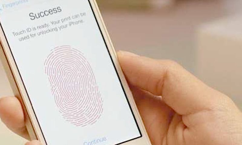 Hackers foppen vingerafdrukscanner van iPhone 5S