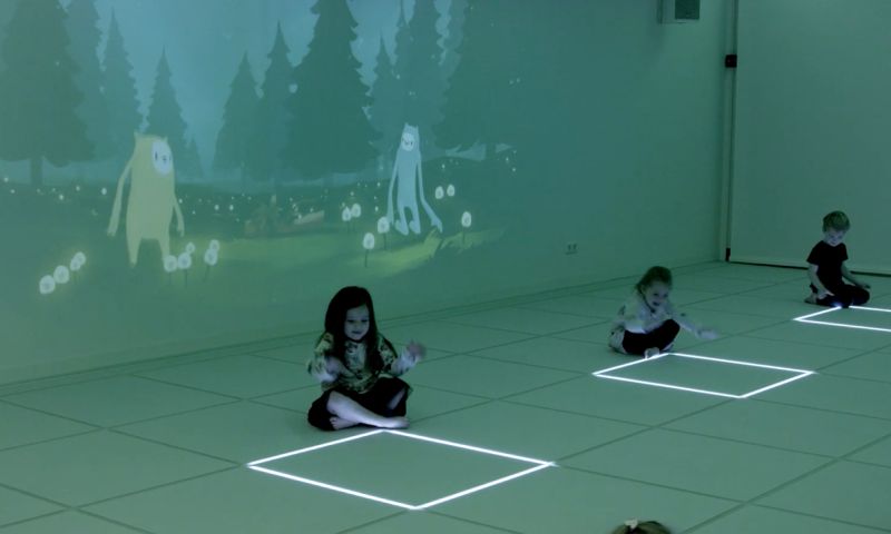 digitaal interactief beeldscherm kindergym sportschool BSO opvang bewegen voor kinderen kids 