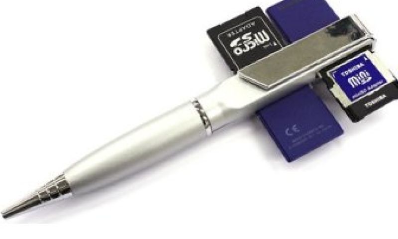 Usb-pen voor vier geheugenkaartjes