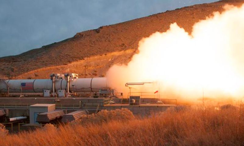 Raket die mensen naar Mars moet brengen is succesvol getest